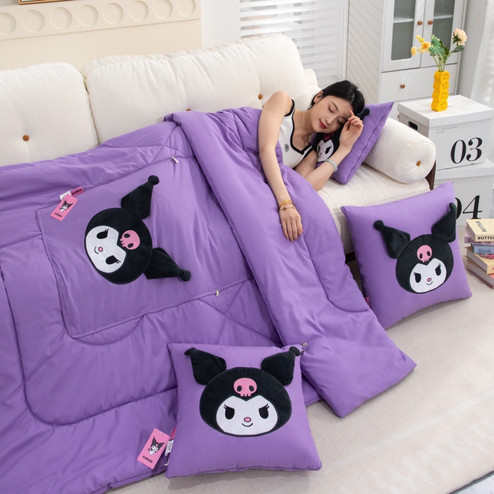 照世家纺 2025春夏新款三丽鸥立体款抱枕被 库洛米