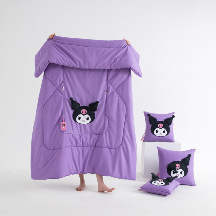 91家纺网 家纺一手货源 找家纺 照世家纺 2025春夏新款三丽鸥立体款抱枕被 库洛米