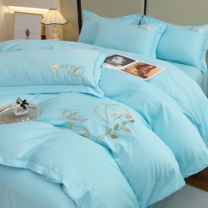 91家纺网 家纺一手货源 找家纺 晶缦家纺 2025新款纯棉喷气全棉13376刺绣四件套 梦境幽兰-天空蓝