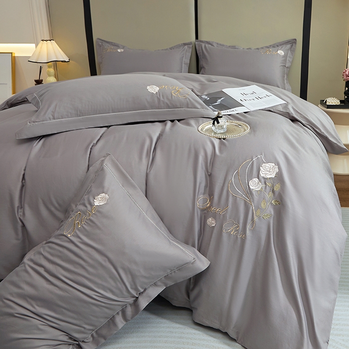 91家纺网 家纺一手货源 找家纺 晶缦家纺 2025新款纯棉喷气全棉13376刺绣四件套 梦境幽兰-高级灰