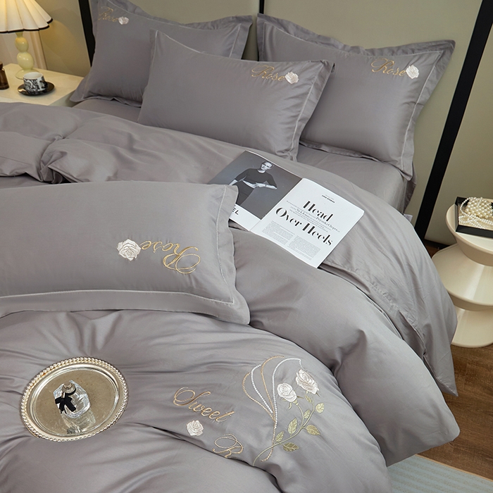 91家纺网 家纺一手货源 找家纺 晶缦家纺 2025新款纯棉喷气全棉13376刺绣四件套 梦境幽兰-高级灰