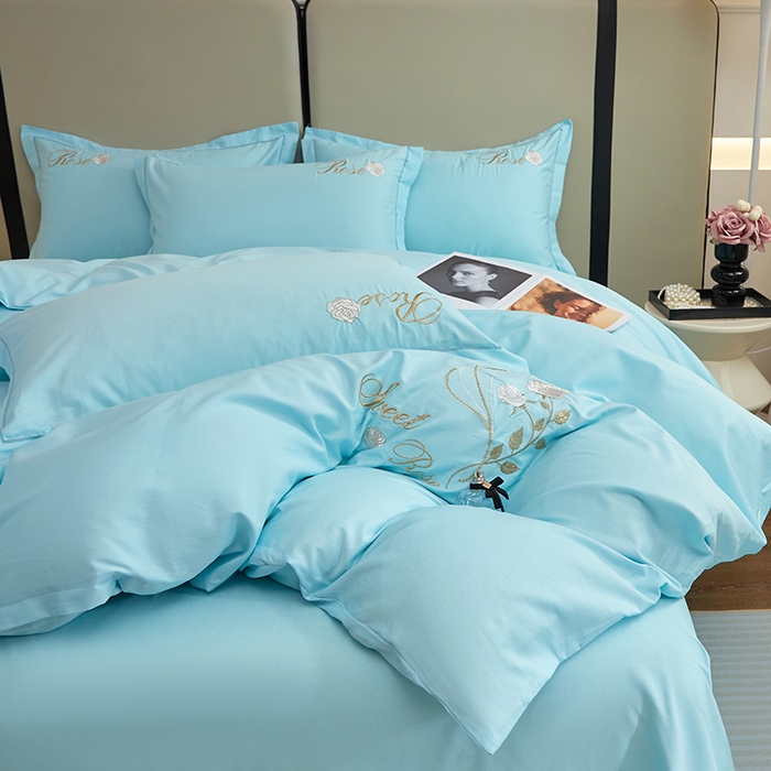 91家纺网 家纺一手货源 找家纺 晶缦家纺 2025新款纯棉喷气全棉13376刺绣四件套 梦境幽兰-天空蓝