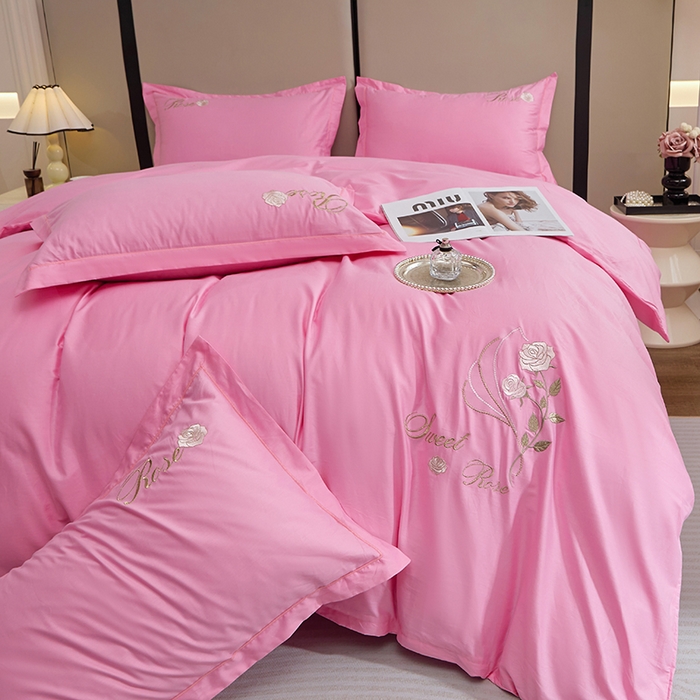 91家纺网 家纺一手货源 找家纺 晶缦家纺 2025新款纯棉喷气全棉13376刺绣四件套 梦境幽兰-甜蜜粉