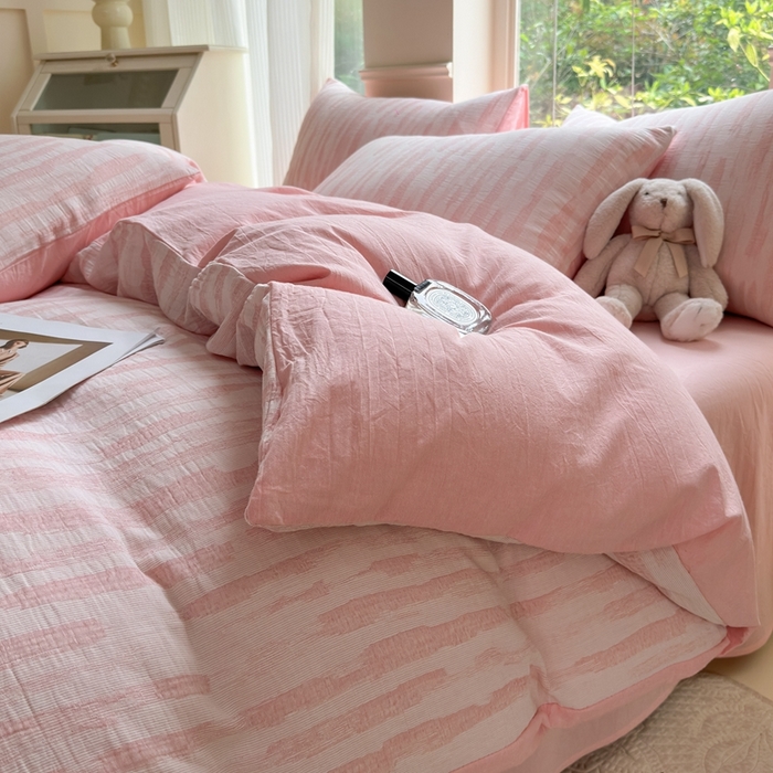 91家纺网 家纺一手货源 找家纺 （总）菡宝 2025新款a类母婴级全棉色织三层纱提花被套纯棉被罩四件套支持定做定制尺寸