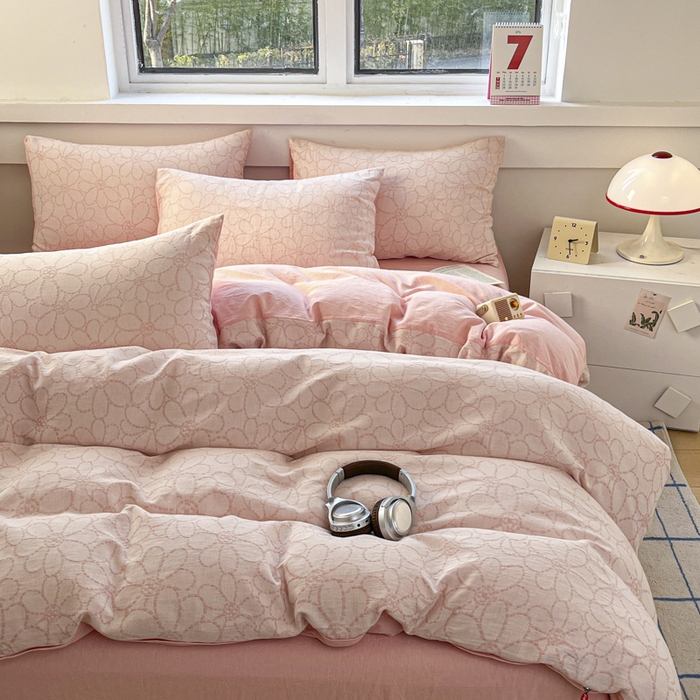 91家纺网 家纺一手货源 找家纺 （总）菡宝 2025新款a类母婴级全棉色织三层纱提花被套纯棉被罩四件套支持定做定制尺寸