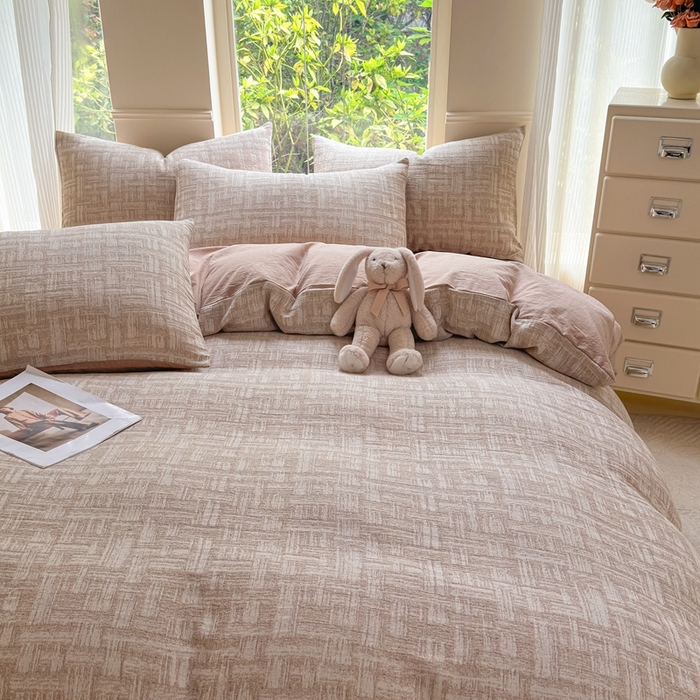 91家纺网 家纺一手货源 找家纺 （总）菡宝 2025新款a类母婴级全棉色织三层纱提花被套纯棉被罩四件套支持定做定制尺寸