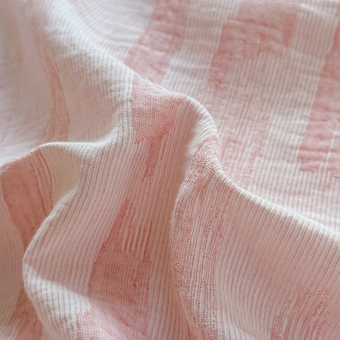 91家纺网 家纺一手货源 找家纺 菡宝 2025新款a类母婴级全棉色织三层纱提花被套纯棉被罩四件套支持定做定制尺寸 艾瑞-粉