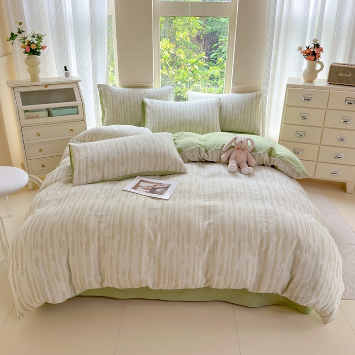 91家纺网 家纺一手货源 找家纺 菡宝 2025新款a类母婴级全棉色织三层纱提花被套纯棉被罩四件套支持定做定制尺寸 艾瑞-绿