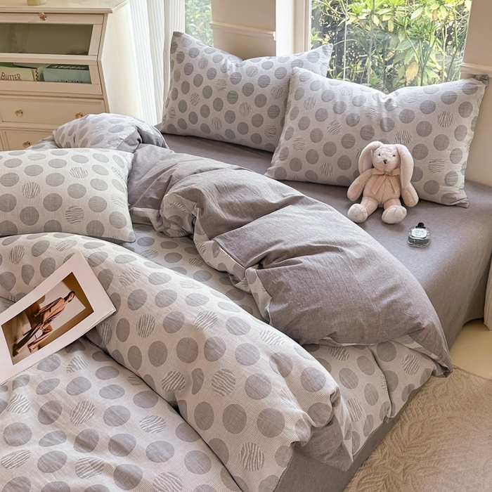 91家纺网 家纺一手货源 找家纺 菡宝 2025新款a类母婴级全棉色织三层纱提花被套纯棉被罩四件套支持定做定制尺寸 波点-灰