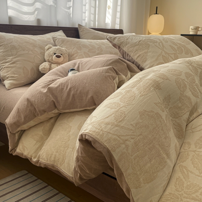 91家纺网 家纺一手货源 找家纺 菡宝 2025新款a类母婴级全棉色织三层纱提花被套纯棉被罩四件套支持定做定制尺寸 花想容-米咖