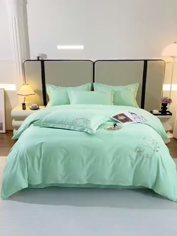 91家纺网 家纺一手货源 找家纺 晶缦家纺 2025新款纯棉喷气全棉13376刺绣四件套 梦境幽兰-清新绿