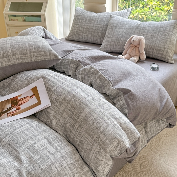 91家纺网 家纺一手货源 找家纺 菡宝 2025新款a类母婴级全棉色织三层纱提花被套纯棉被罩四件套支持定做定制尺寸 米亚-灰