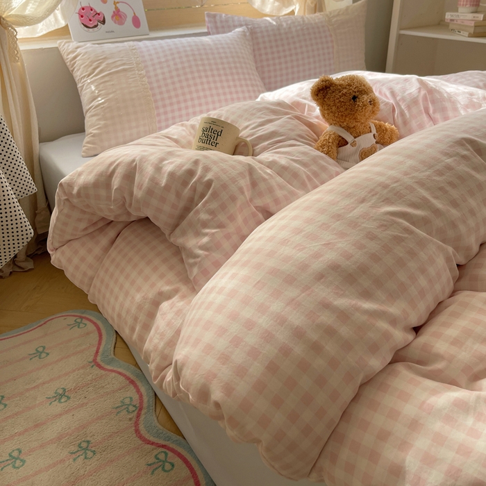 91家纺网 家纺一手货源 找家纺 桃心家居 2025新款云感水洗棉蕾丝花边四件套 水洗棉花边-蕾丝粉格蓝