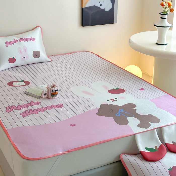 91家纺网 家纺一手货源 找家纺 澳萝拉 2025新款异形冰藤席数码印花系列席子凉席-风格二 棉花糖兔兔（床席款）