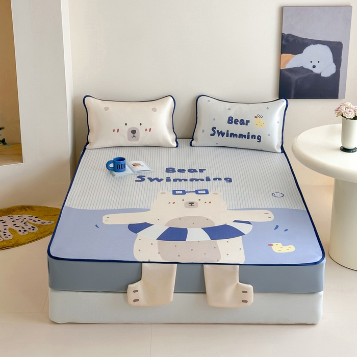 91家纺网 家纺一手货源 找家纺 澳萝拉 2025新款异形冰藤席数码印花系列席子凉席-风格二 熊熊乐园（床笠款）