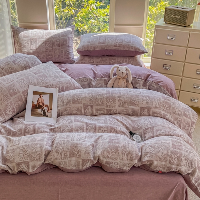 91家纺网 家纺一手货源 找家纺 菡宝 2025新款a类母婴级全棉色织三层纱提花被套纯棉被罩四件套支持定做定制尺寸 叶之美-紫