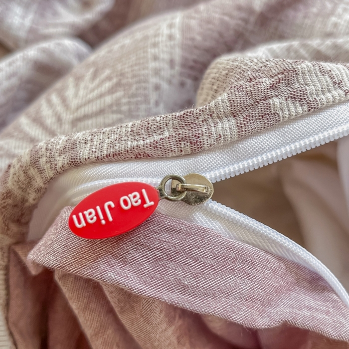 91家纺网 家纺一手货源 找家纺 菡宝 2025新款a类母婴级全棉色织三层纱提花被套纯棉被罩四件套支持定做定制尺寸 叶之美-紫