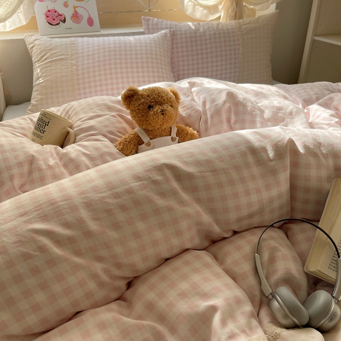 91家纺网 家纺一手货源 找家纺 桃心家居 2025新款云感水洗棉蕾丝花边四件套 水洗棉花边-蕾丝粉格蓝