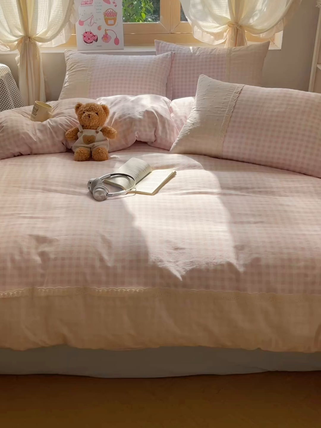 91家纺网 家纺一手货源 找家纺 桃心家居 2025新款云感水洗棉蕾丝花边四件套 水洗棉花边-蕾丝粉格蓝