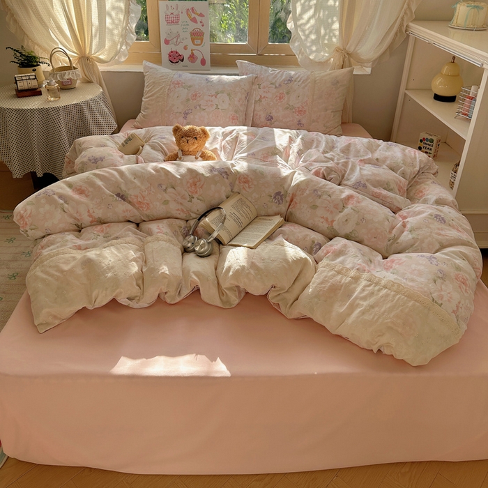 91家纺网 家纺一手货源 找家纺 桃心家居 2025新款云感水洗棉蕾丝花边四件套 水洗棉花边-蕾丝粉恋