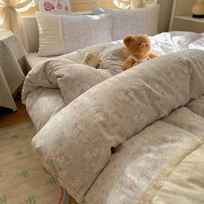 91家纺网 家纺一手货源 找家纺 桃心家居 2025新款云感水洗棉蕾丝花边四件套 水洗棉花边-蕾丝花境