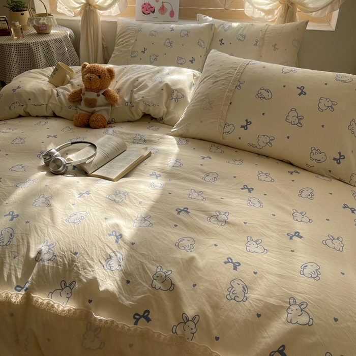 91家纺网 家纺一手货源 找家纺 桃心家居 2025新款云感水洗棉蕾丝花边四件套 水洗棉花边-蕾丝蓝小兔