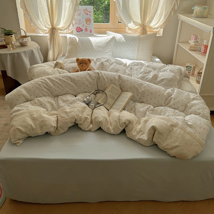 91家纺网 家纺一手货源 找家纺 桃心家居 2025新款云感水洗棉蕾丝花边四件套 水洗棉花边-蕾丝奶白清蓝