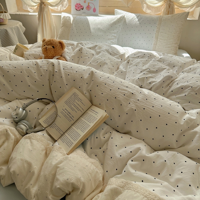 91家纺网 家纺一手货源 找家纺 桃心家居 2025新款云感水洗棉蕾丝花边四件套 水洗棉花边-蕾丝奶白清蓝