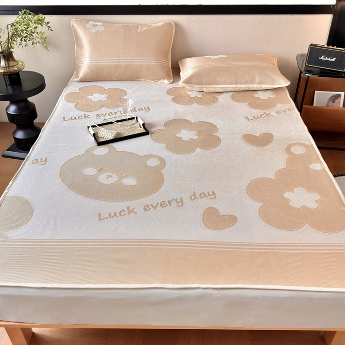 91家纺网 家纺一手货源 找家纺 乐居家纺 2025新款A类碳光抗菌凉感可水洗冰丝凉席席子床笠款 冰丝小熊-咖