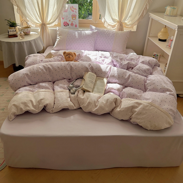 91家纺网 家纺一手货源 找家纺 桃心家居 2025新款云感水洗棉蕾丝花边四件套 水洗棉花边-蕾丝紫点奶昔