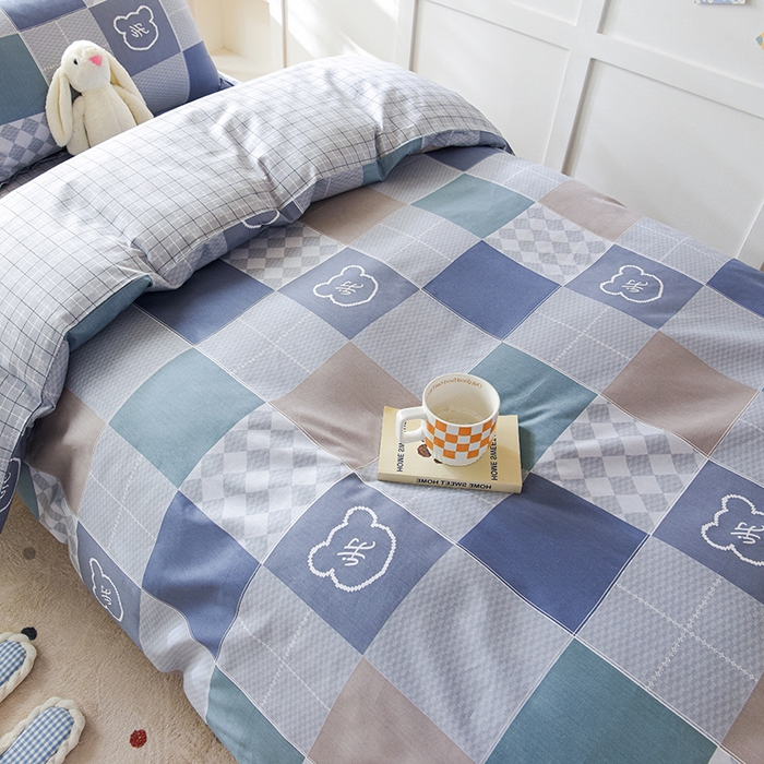 91家纺网 家纺一手货源 找家纺 鑫宇 2025全棉13372床单款印花学生三件套 邦尼熊-灰