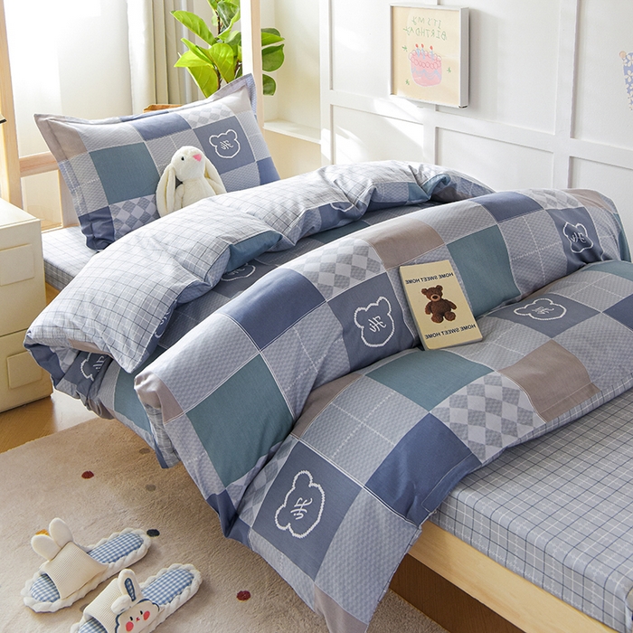 91家纺网 家纺一手货源 找家纺 鑫宇 2025全棉13372床单款印花学生三件套 邦尼熊-灰