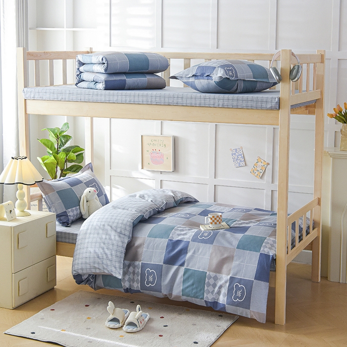 91家纺网 家纺一手货源 找家纺 鑫宇 2025全棉13372床单款印花学生三件套 邦尼熊-灰