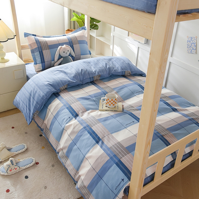 91家纺网 家纺一手货源 找家纺 鑫宇 2025全棉13372床单款印花学生三件套 米拉之城-蓝