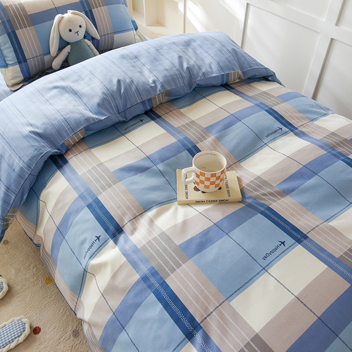 91家纺网 家纺一手货源 找家纺 鑫宇 2025全棉13372床单款印花学生三件套 米拉之城-蓝