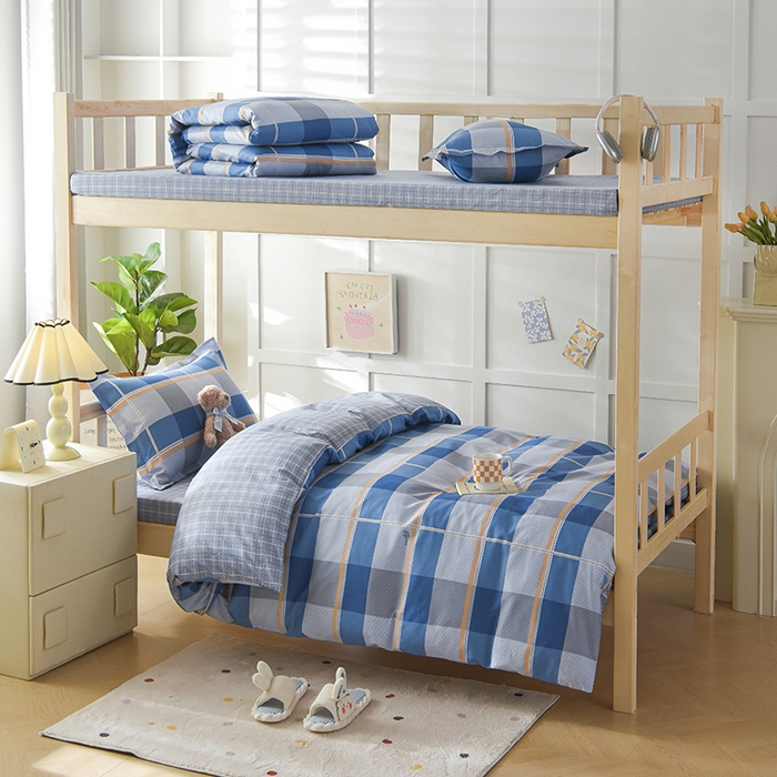 91家纺网 家纺一手货源 找家纺 鑫宇 2025全棉13372床单款印花学生三件套 夏曲-蓝