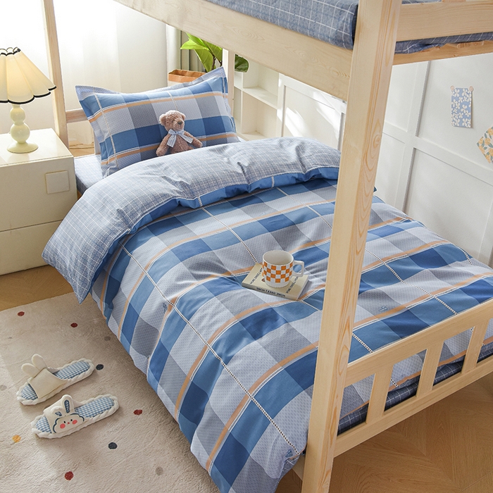 91家纺网 家纺一手货源 找家纺 鑫宇 2025全棉13372床单款印花学生三件套 夏曲-蓝