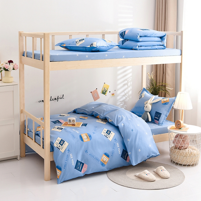 91家纺网 家纺一手货源 找家纺 鑫宇 2025全棉13372床单款印花学生三件套 飞行日记-蓝