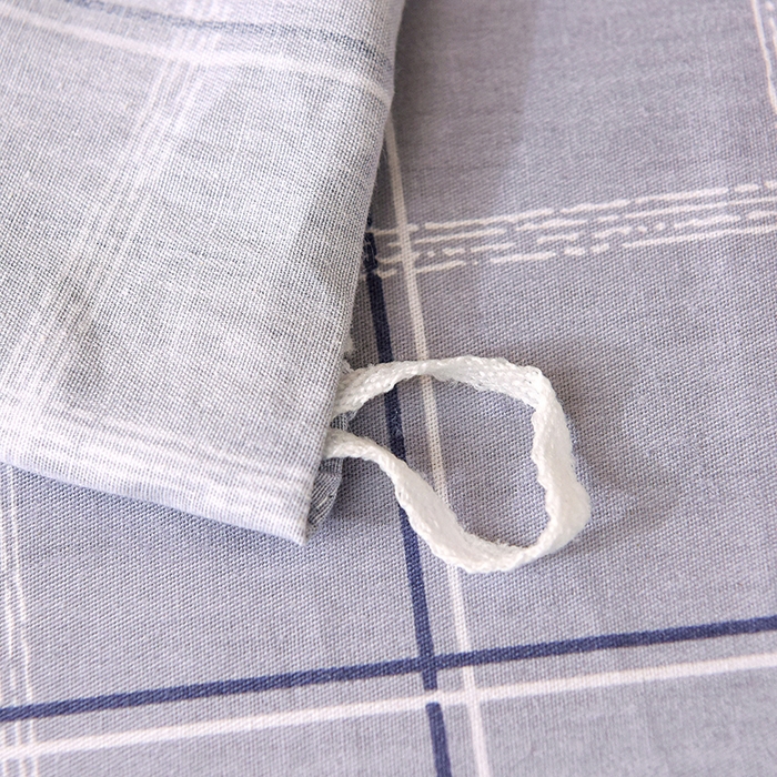 91家纺网 家纺一手货源 找家纺 鑫宇 2025全棉13372床单款印花学生三件套 好运时节-蓝