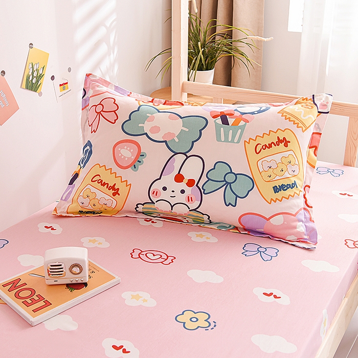 91家纺网 家纺一手货源 找家纺 鑫宇 2025全棉13372床单款印花学生三件套 快乐园-粉