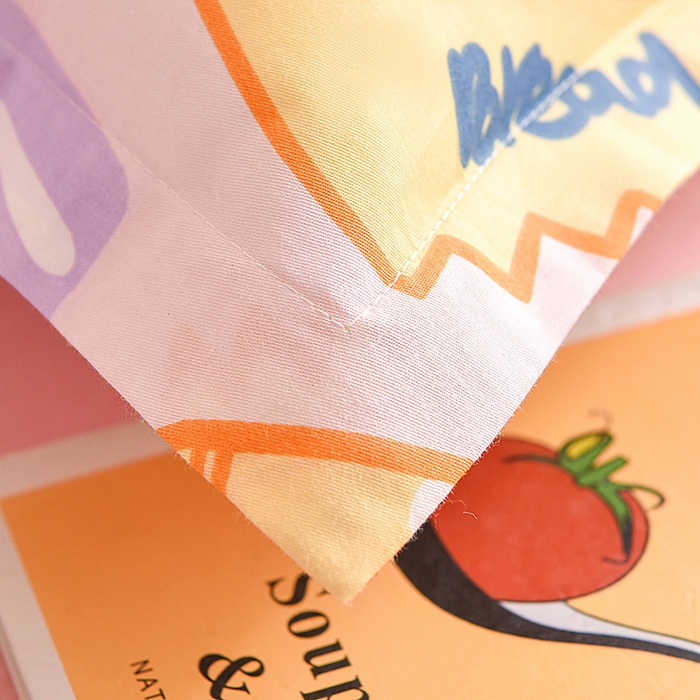 91家纺网 家纺一手货源 找家纺 鑫宇 2025全棉13372床单款印花学生三件套 快乐园-粉