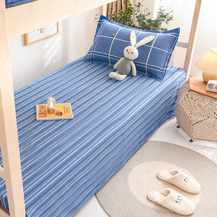 91家纺网 家纺一手货源 找家纺 鑫宇 2025全棉13372床单款印花学生三件套 密林格-蓝