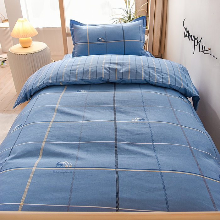 91家纺网 家纺一手货源 找家纺 鑫宇 2025全棉13372床单款印花学生三件套 神采旅途-蓝