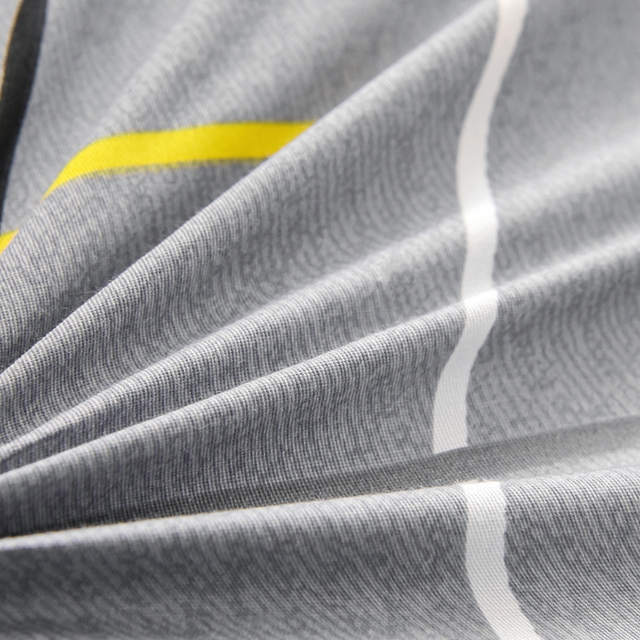 91家纺网 家纺一手货源 找家纺 鑫宇 2025全棉13372床单款印花学生三件套 时尚悦格-灰