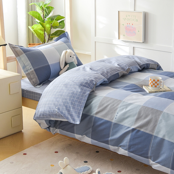 91家纺网 家纺一手货源 找家纺 鑫宇 2025全棉13372床单款印花学生三件套 向往生活-灰