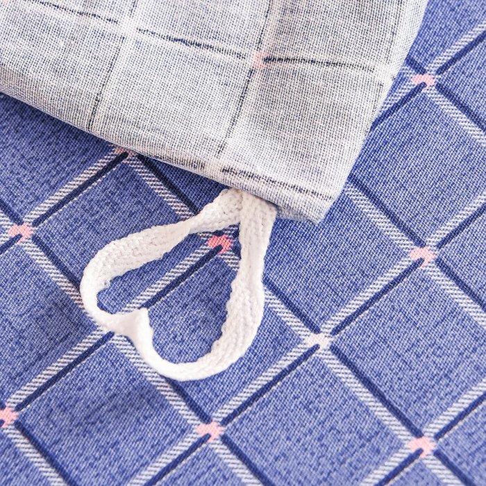 91家纺网 家纺一手货源 找家纺 鑫宇 2025全棉13372床单款印花学生三件套 星梦条纹-灰