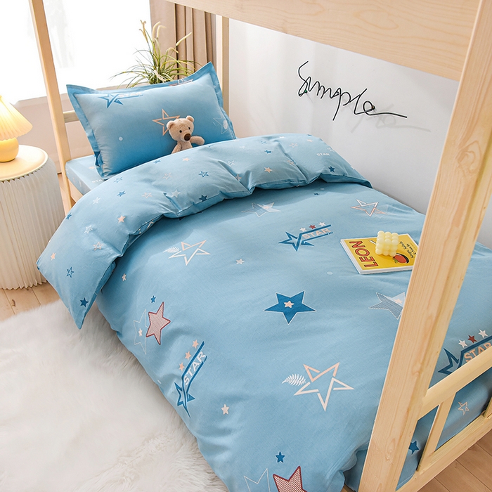 91家纺网 家纺一手货源 找家纺 鑫宇 2025全棉13372床单款印花学生三件套 星途之光-蓝