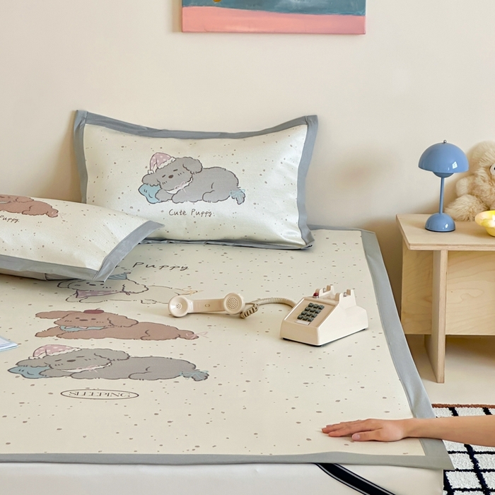 91家纺网 家纺一手货源 找家纺 觅糖家纺2025新款韩系数码卡通印花冰藤席 冰藤席-瞌睡狗