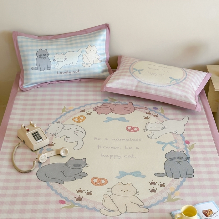 91家纺网 家纺一手货源 找家纺 觅糖家纺2025新款韩系数码卡通印花冰藤席 冰藤席-猫猫乐园