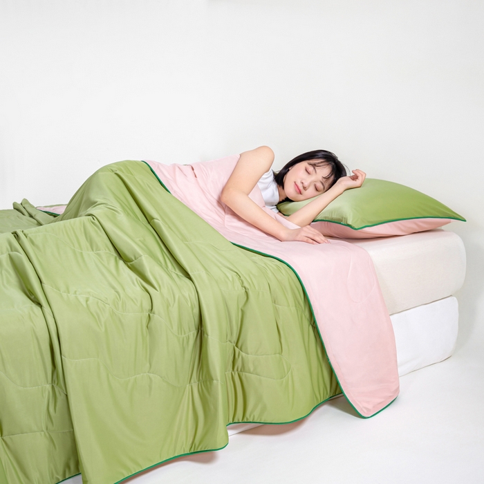 91家纺网 家纺一手货源 找家纺 （总）咏绒家纺工厂店 2025新款（礼盒装）A类氨纶凉感丝西瓜大豆空调被夏被